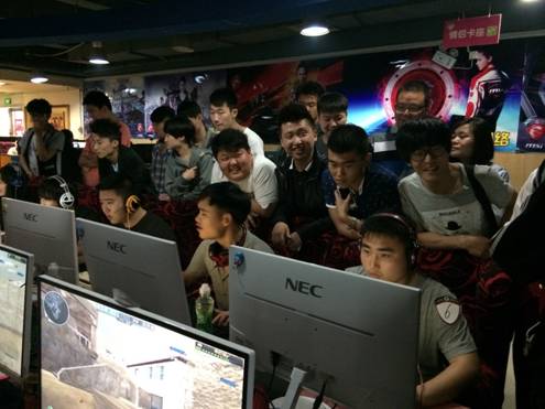 前正密切关 前正密切关